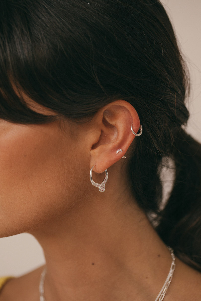 Fuchsia moon stud silver