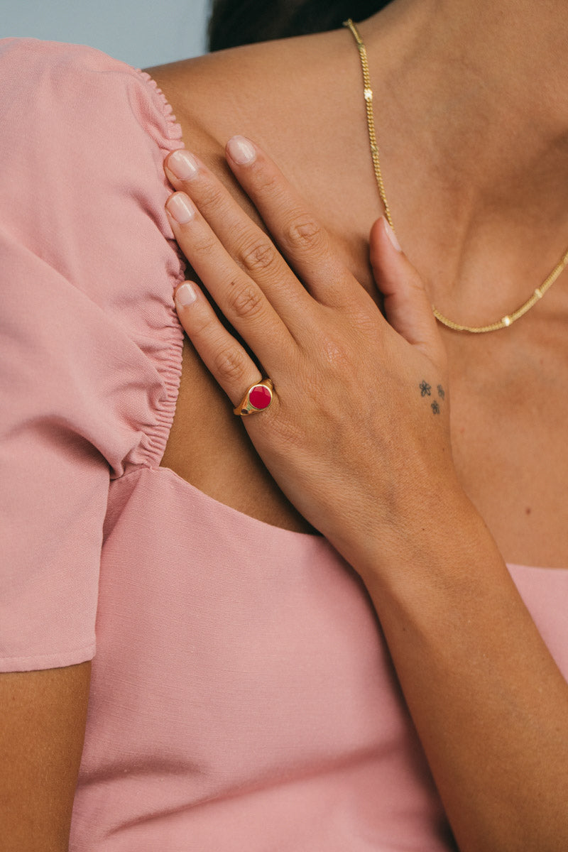 Carnelian color pinky ring gold plated (pre-order)