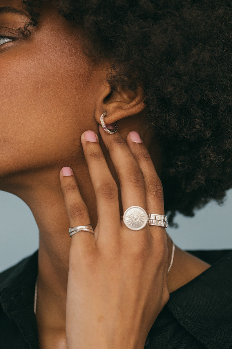 Aphrodite hoop silver